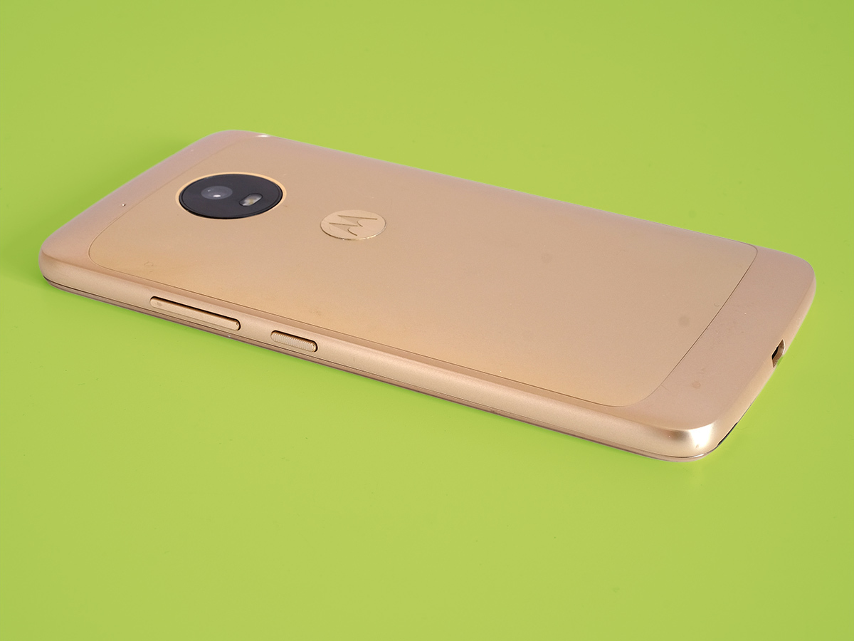 Moto G5 Design: Fifth verse, different from the first