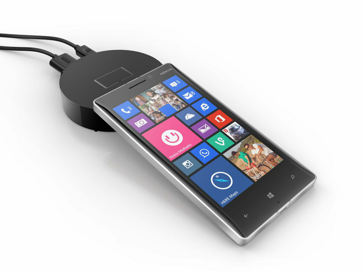 Wireless charging is an optional extra for the Lumia 735