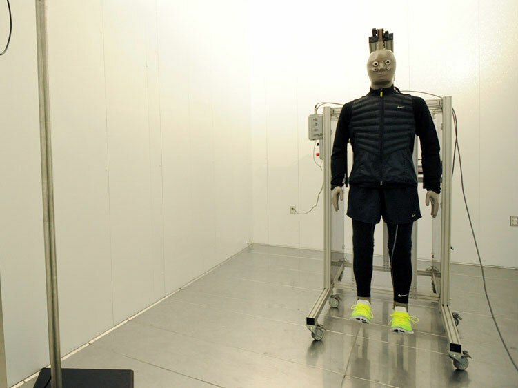 HAL the sweating mannequin - Nike