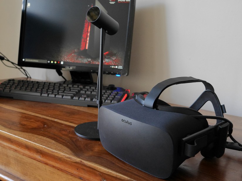 Fully Charged: Oculus Rift deliveries delayed, while Tesla Model 3 orders smash expectations