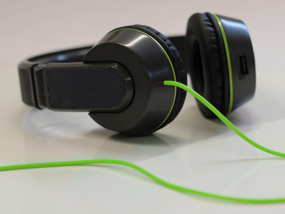onbeat solar headphones