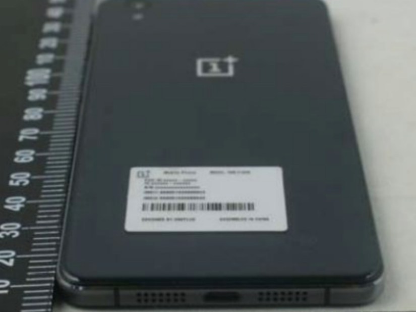 New OnePlus phone uncovered in FCC filing
