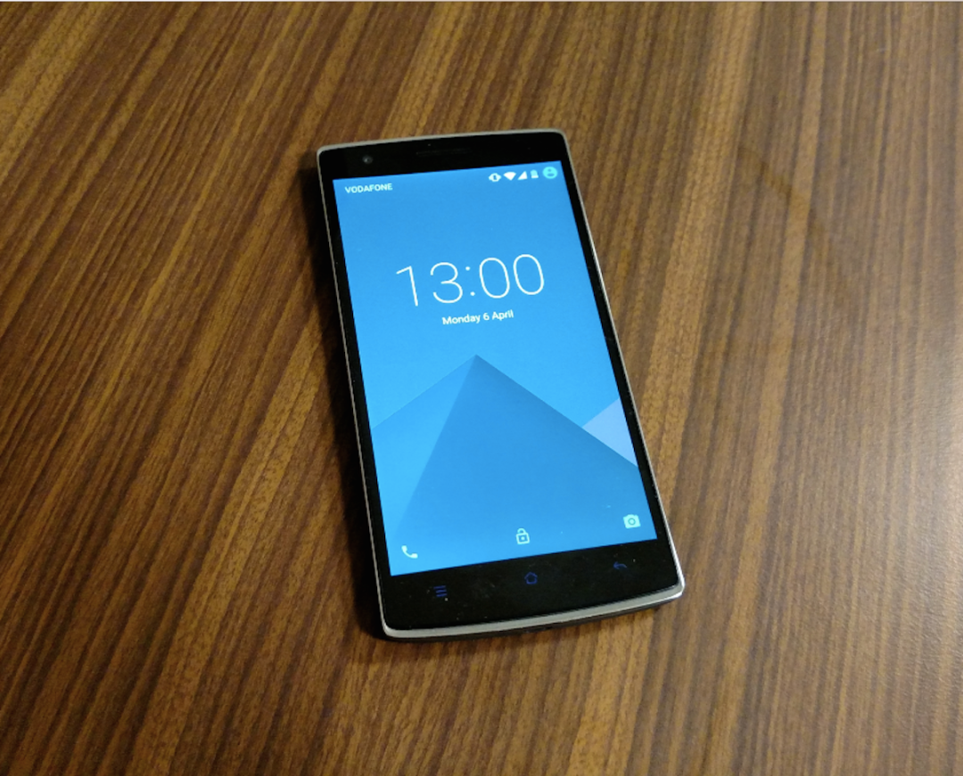 OnePlus One device