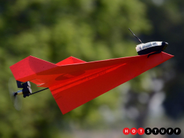 The PowerUp Dart kit turns a piece of paper into a death-defying stunt plane