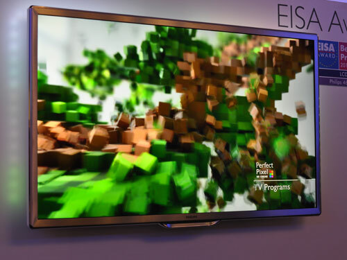 Philips 9000 Series channels Wii and moths’ eyes for ‘ultimate telly’ status