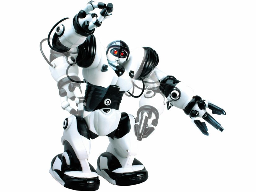 Robosapien is back with iOS and Android compatibility