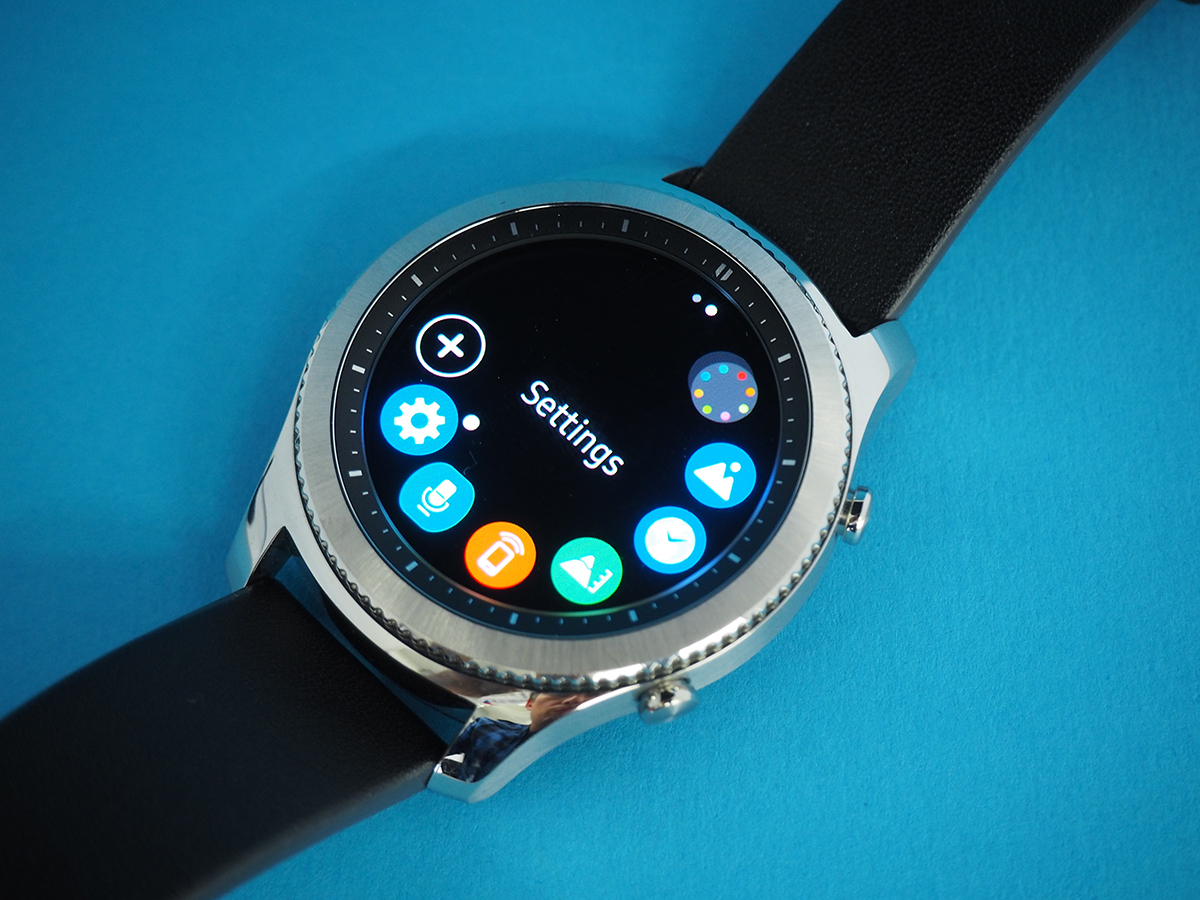 SAMSUNG GEAR S3 SOFTWARE: GIVE ME A TIZEN