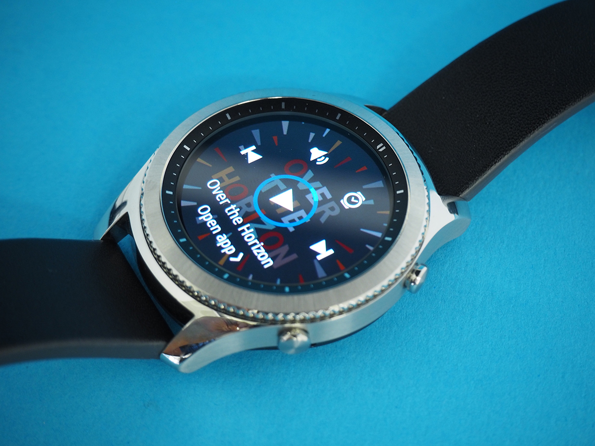 SAMSUNG GEAR S3 CONNECTIVITY: WIRELESS WONDER