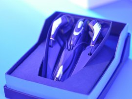 Intel’s Smart Earbuds change the music when you’re not working out hard enough