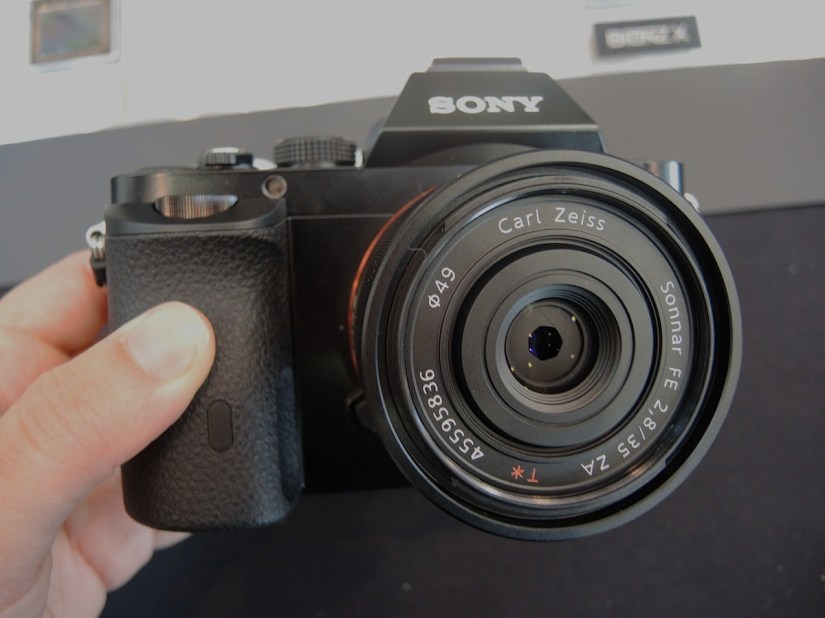 Hands-on: Sony’s a7 and a7r are the NEX-sized full-frame snappers your camera bag’s crying out for
