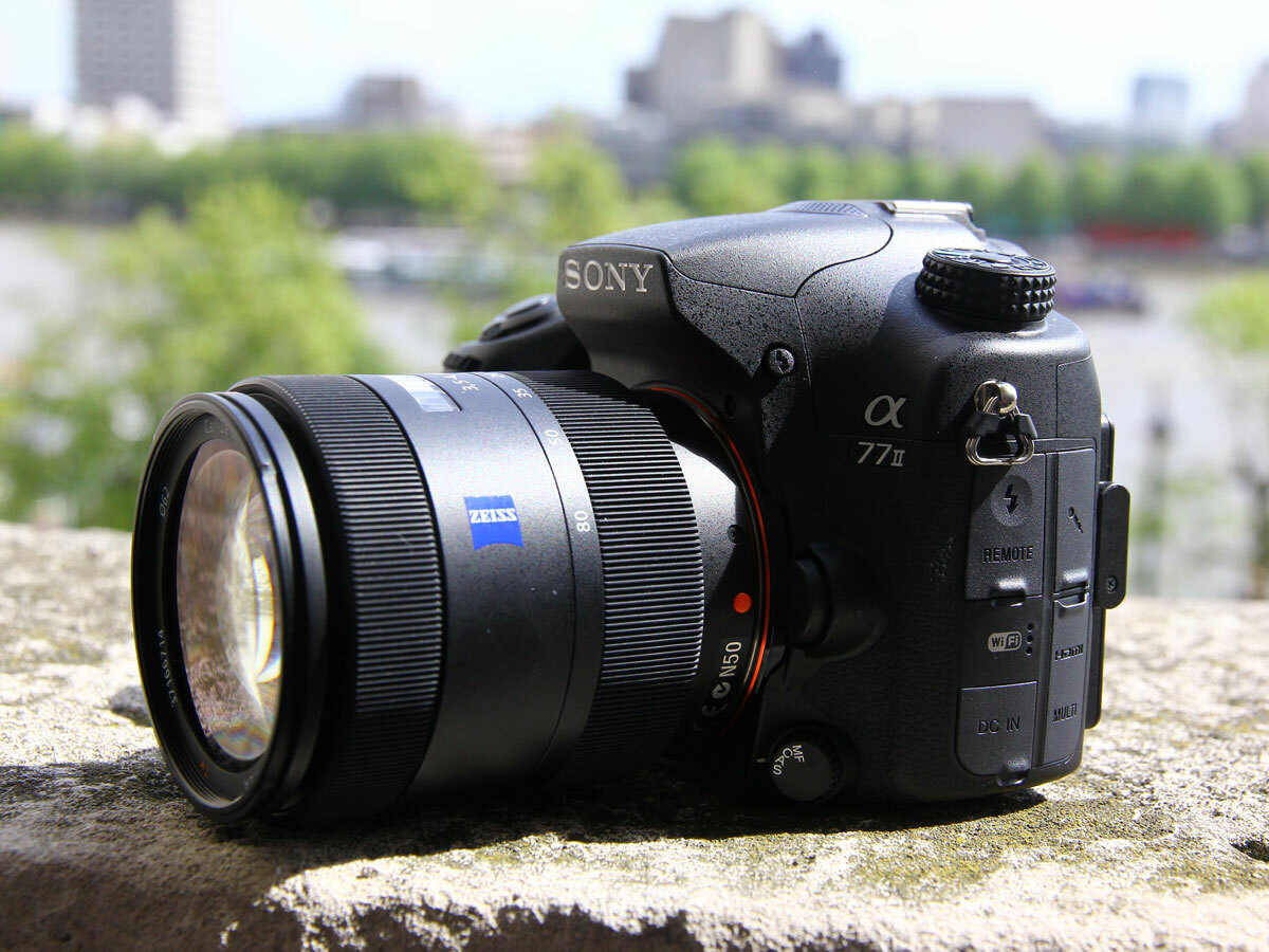 Sony Alpha 77 II DSLR camera handson review