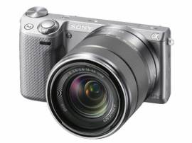 Wi-Fi-toting Sony NEX-5R revealed