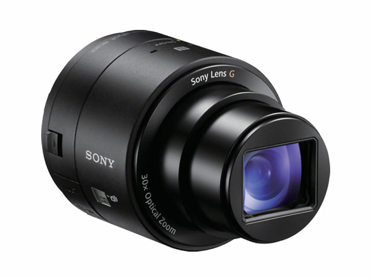 The Sony QX30