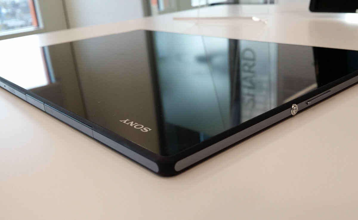 Hands On Review: Sony Xperia Z2 Tablet 