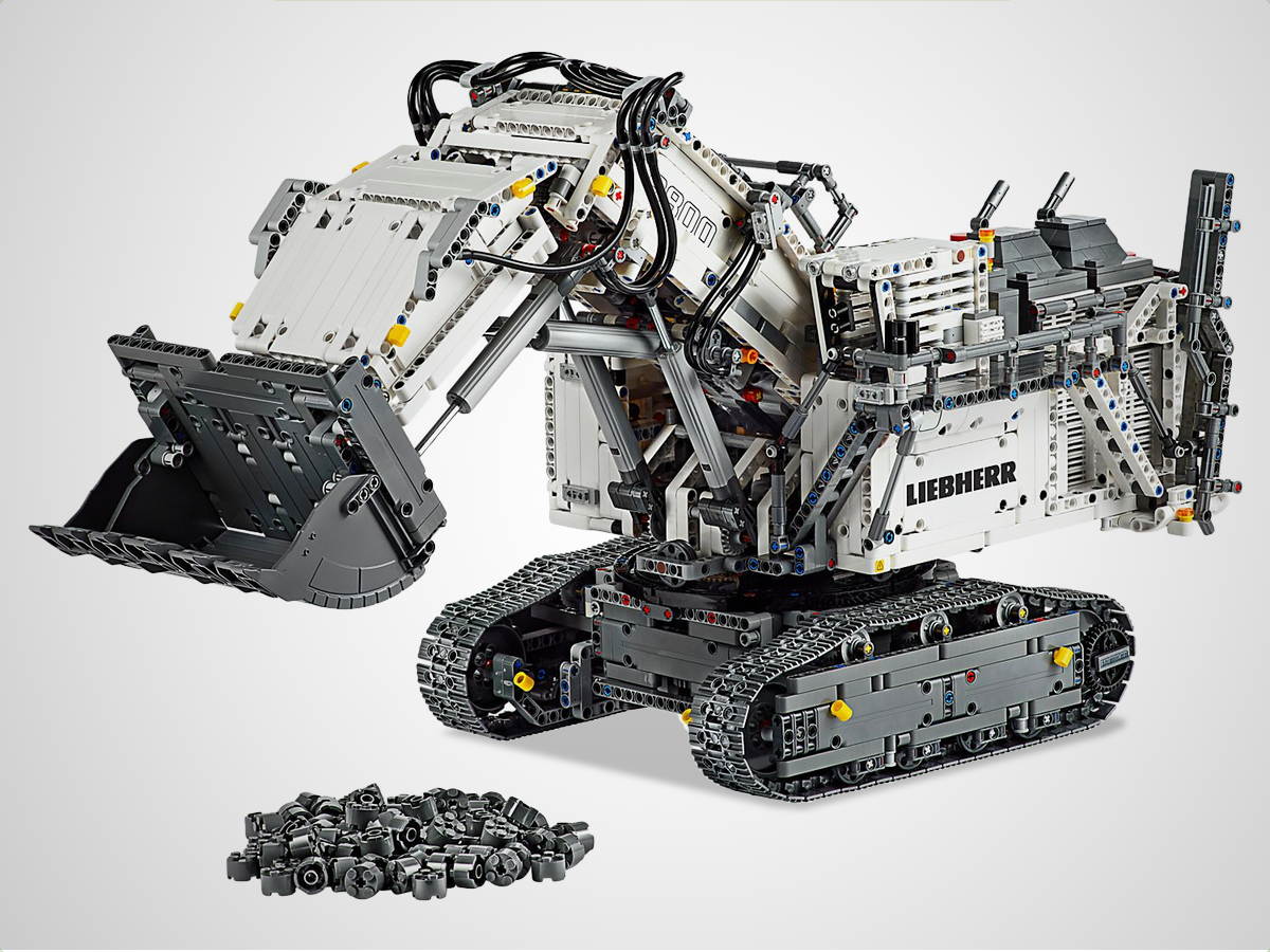 Lego Technic Liebherr R 9800 Excavator (£400)