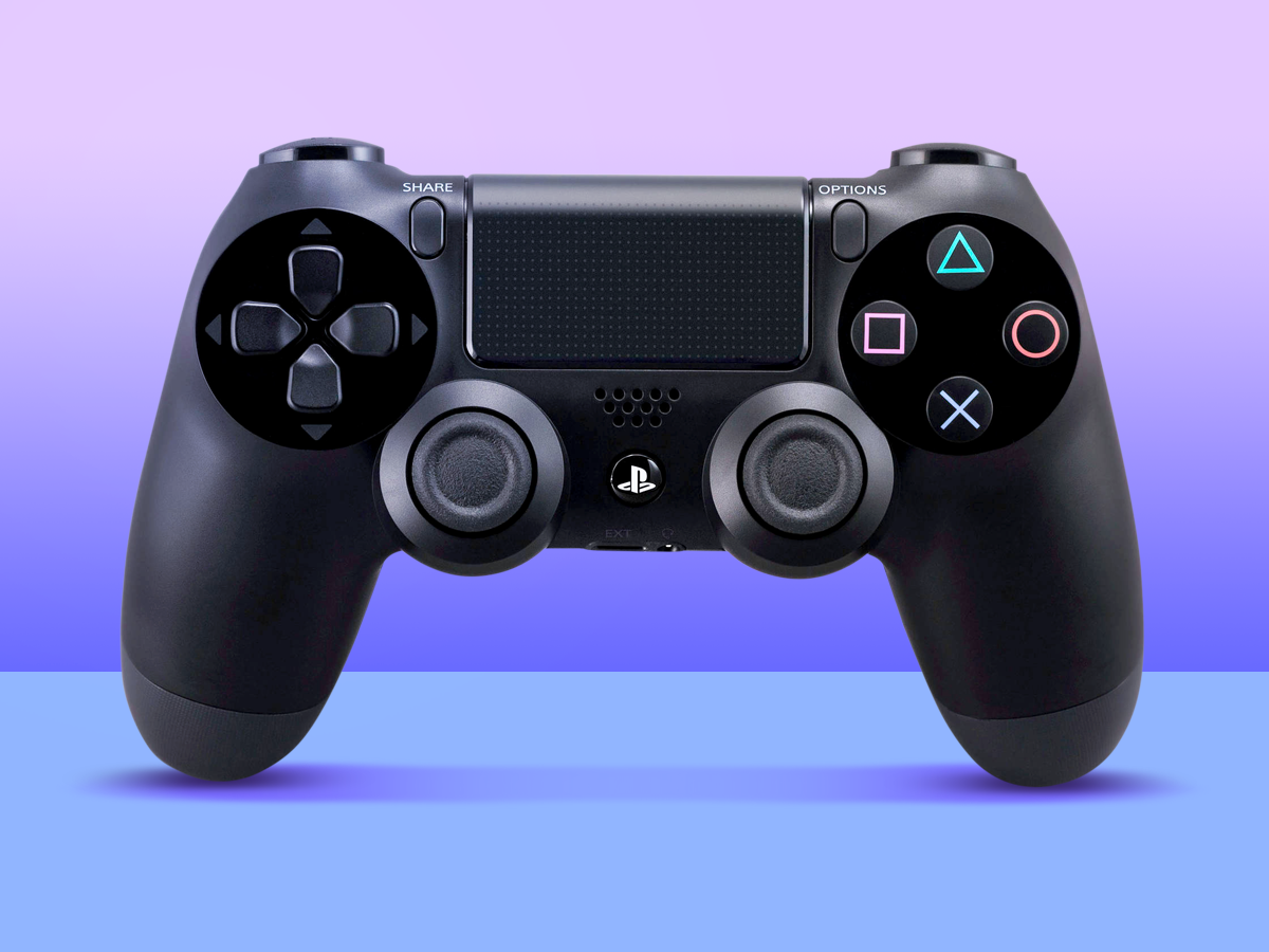 1) PlayStation 4 DualShock 4 (2013)