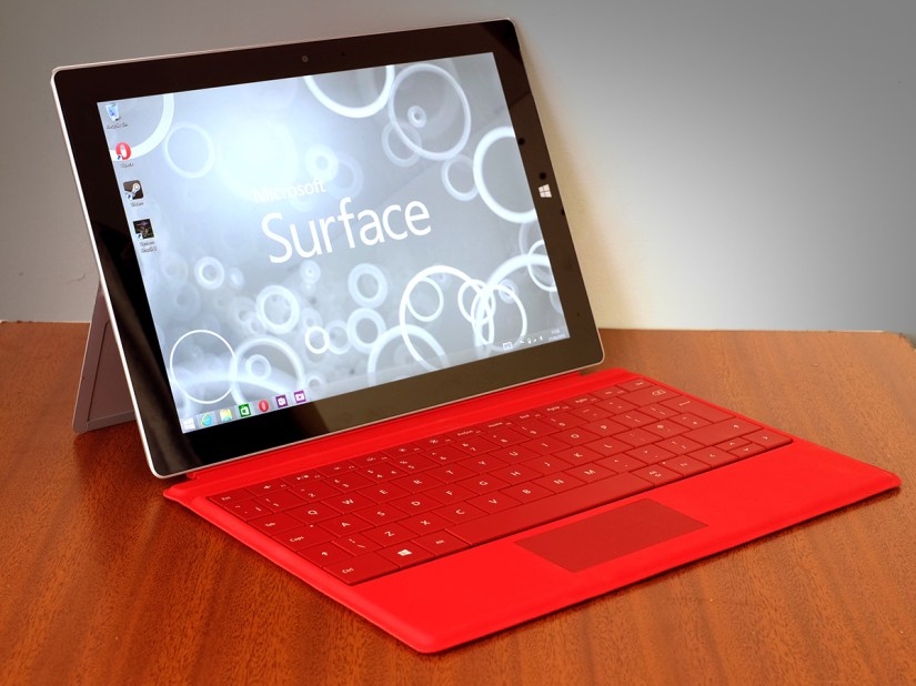 Are Microsoft and Amazon joining Apple in making a larger tablet?