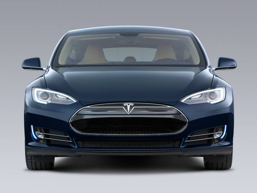 Hacker digs up Tesla P100D evidence – then finds his car downgraded