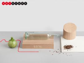 Blocks of wood? Nope – an ultra-minimal clock and set of connected kitchen scales