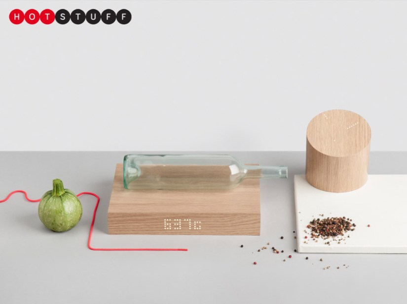 Blocks of wood? Nope – an ultra-minimal clock and set of connected kitchen scales