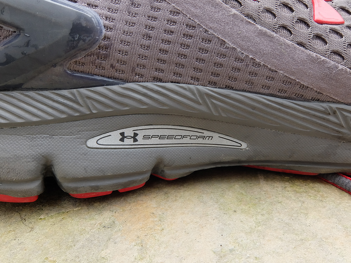 Under armour gemini 2 kids sales silver