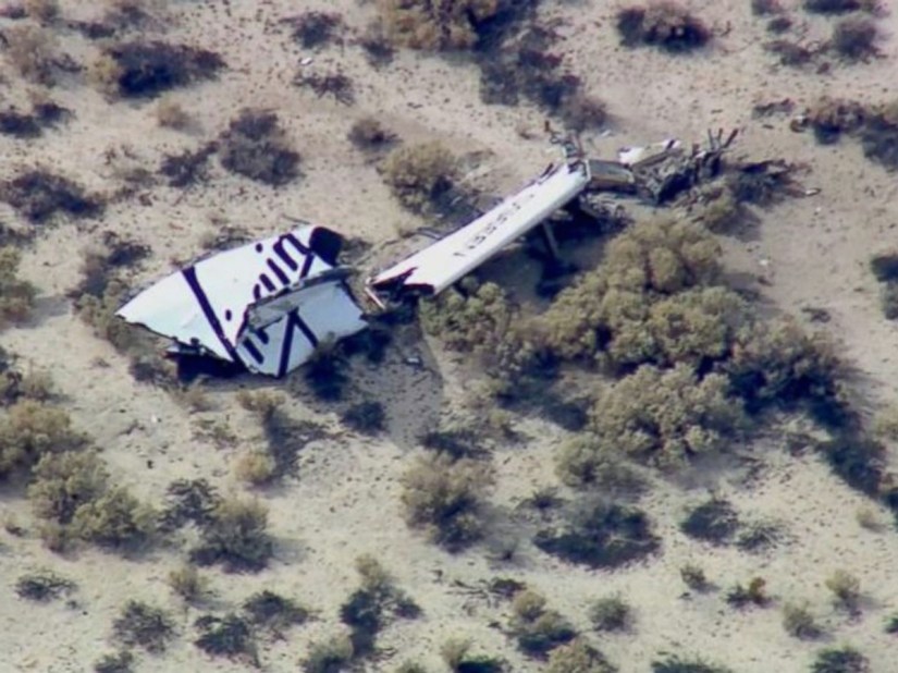 Virgin Galactic’s SpaceShipTwo explodes in California test flight