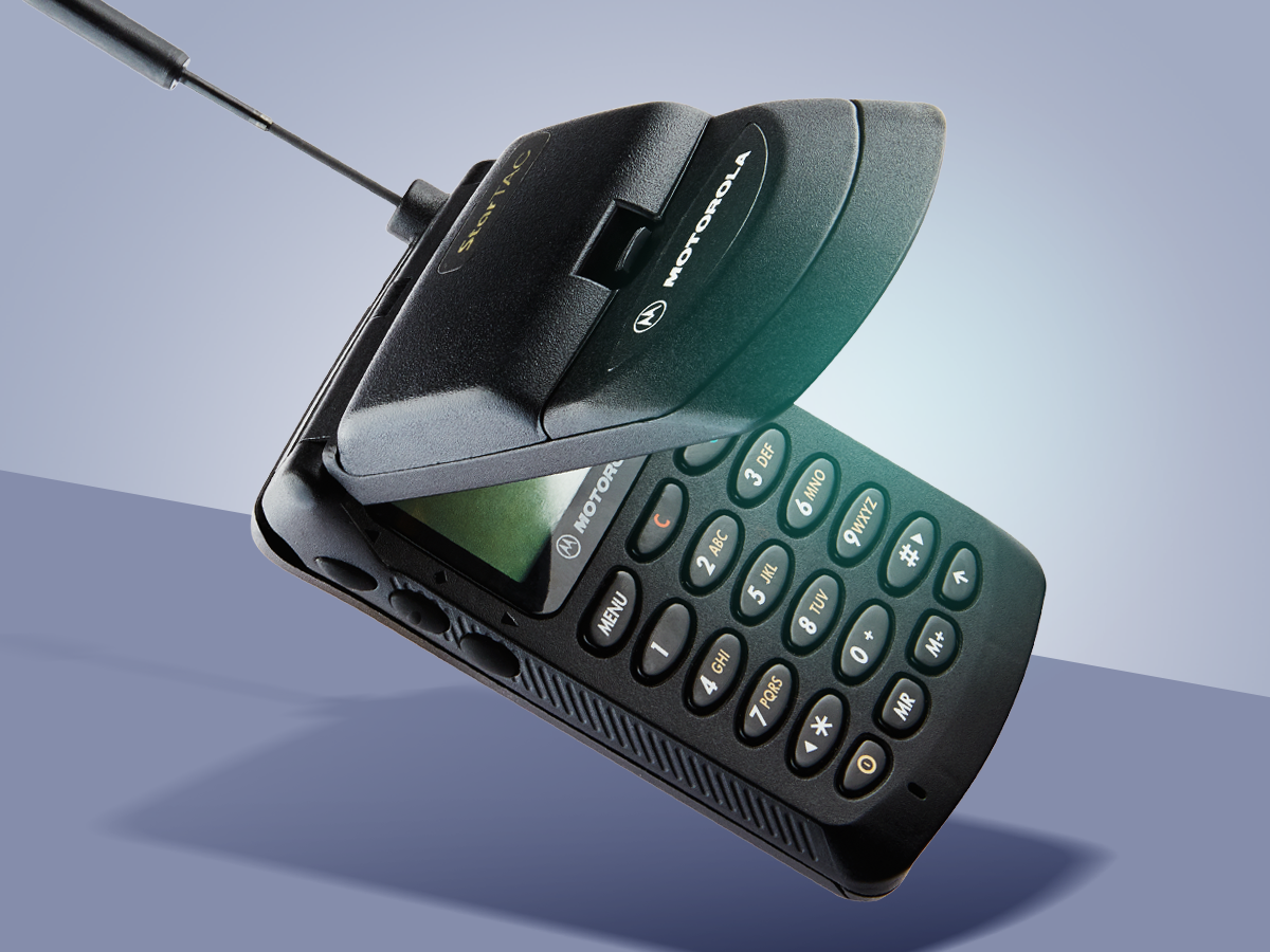 Motorola StarTAC (1996)