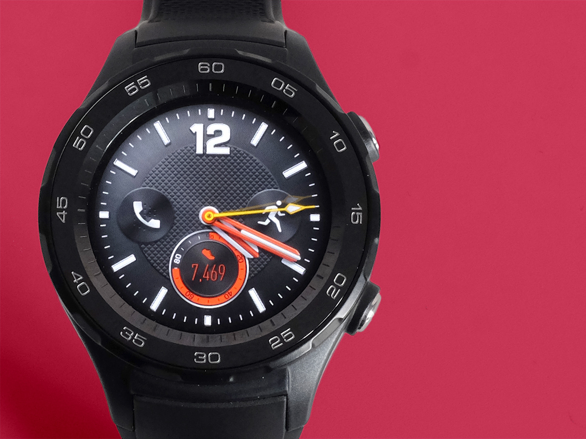 11) Customise your watch faces 