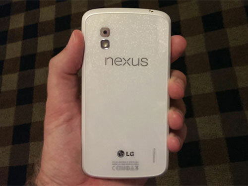 White Google Nexus 4 coming soon with Android 4.3?