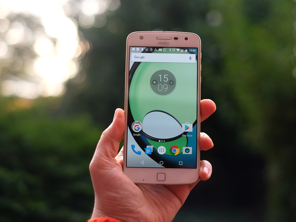 Motorola Moto Z Play review | Stuff — free download