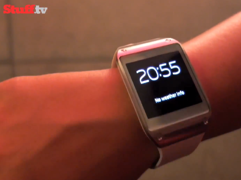 Video preview: Samsung Galaxy Gear – a smartwatch with a smart interface