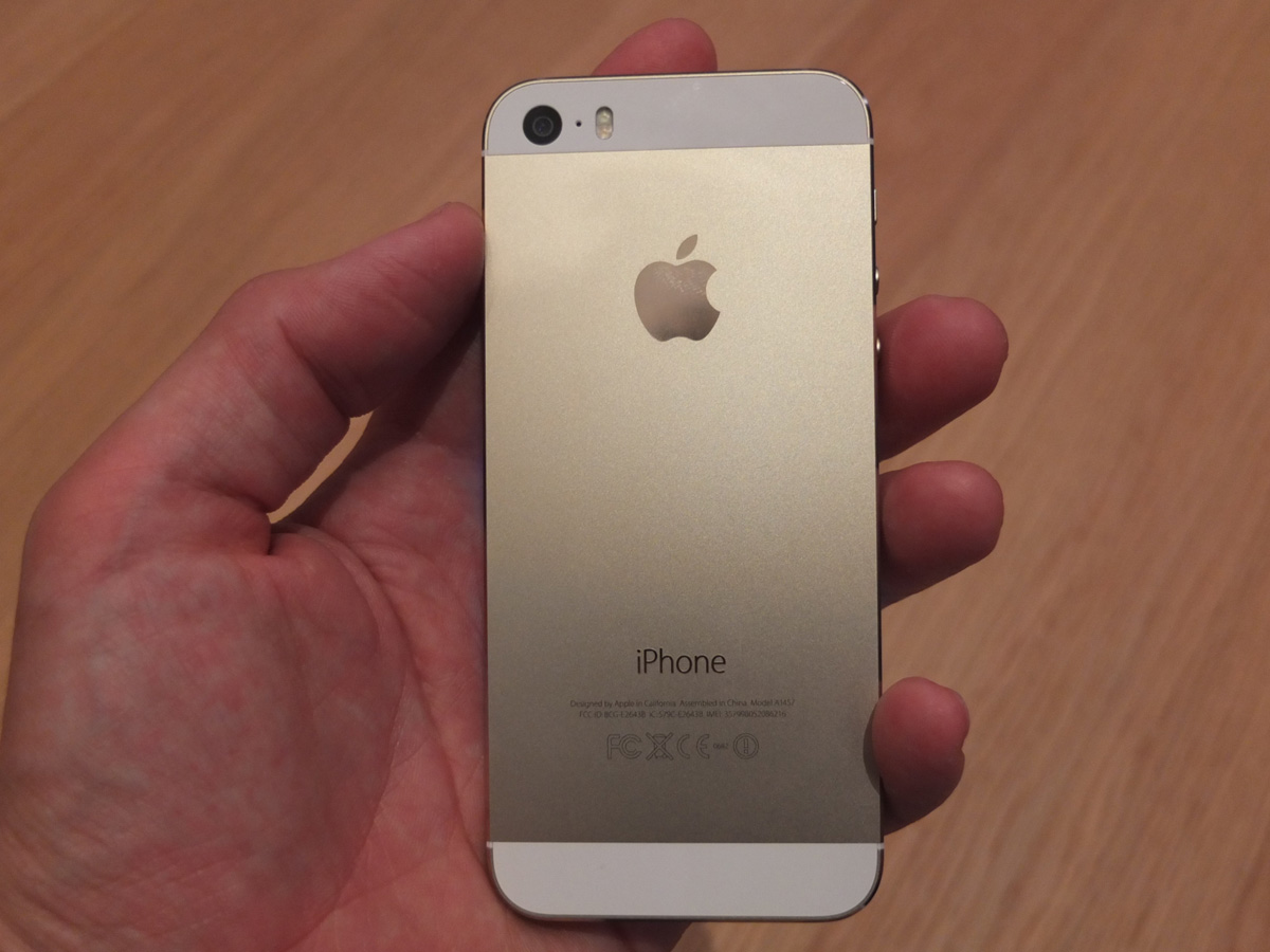 Hands-on Apple iPhone 5S review: the smartphone that knows you're