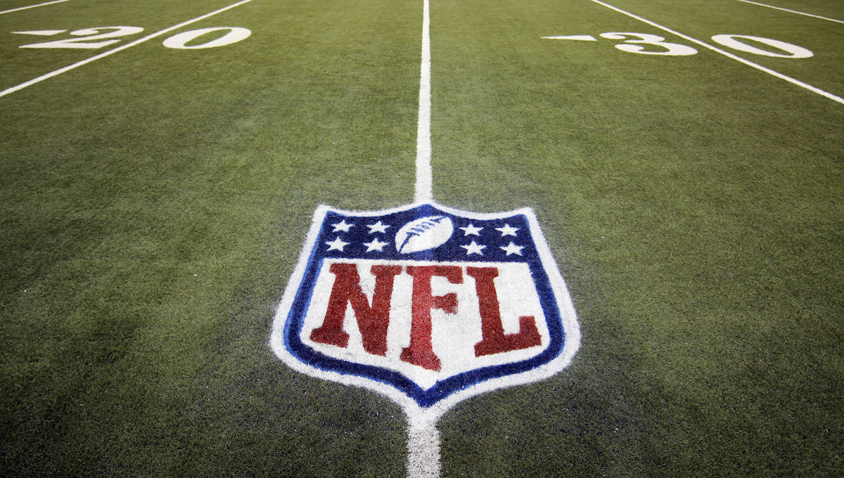 Apple or YouTube may stream NFL
