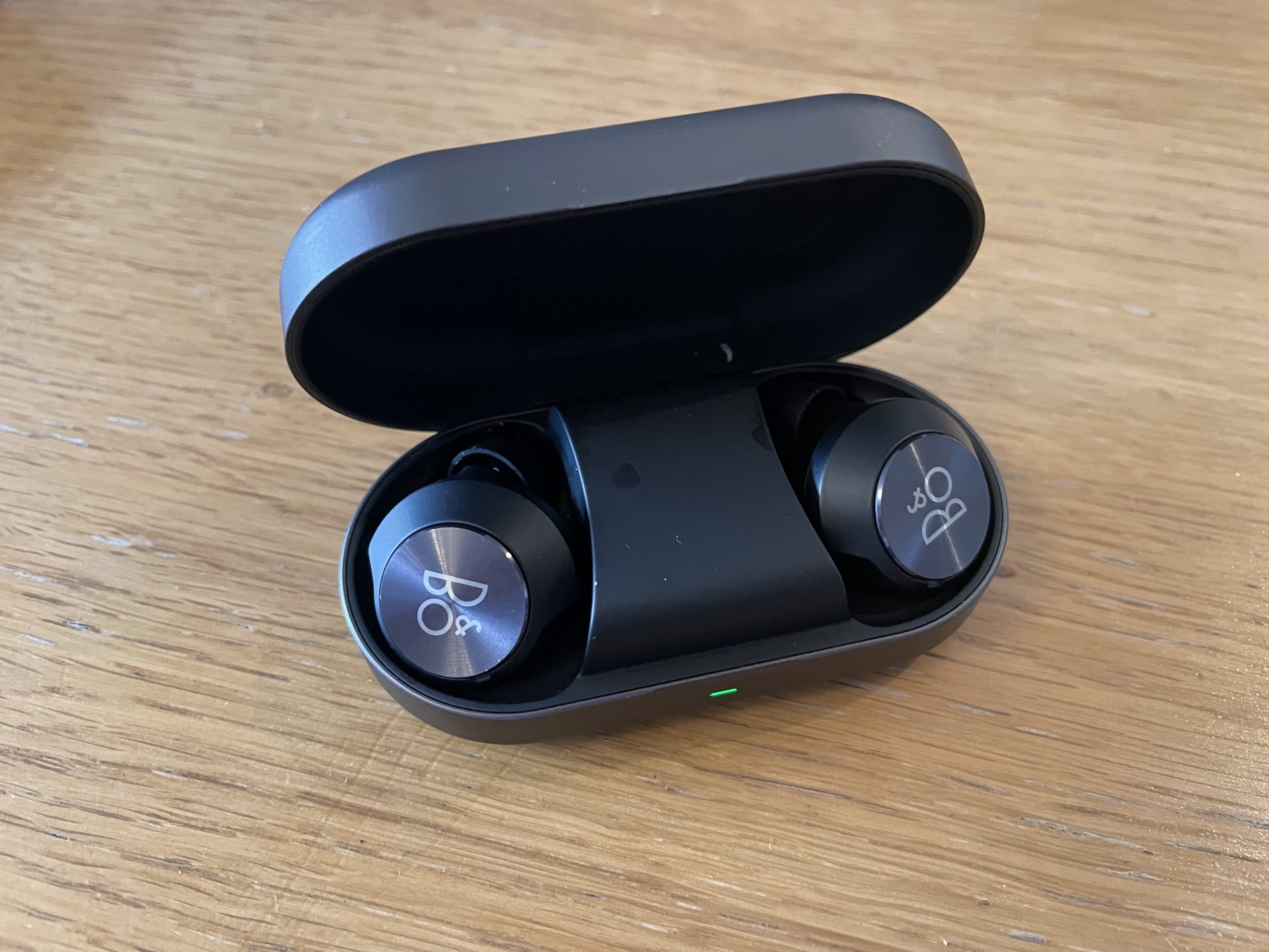 Review: Bang & Olufsen Beoplay EQ earphones