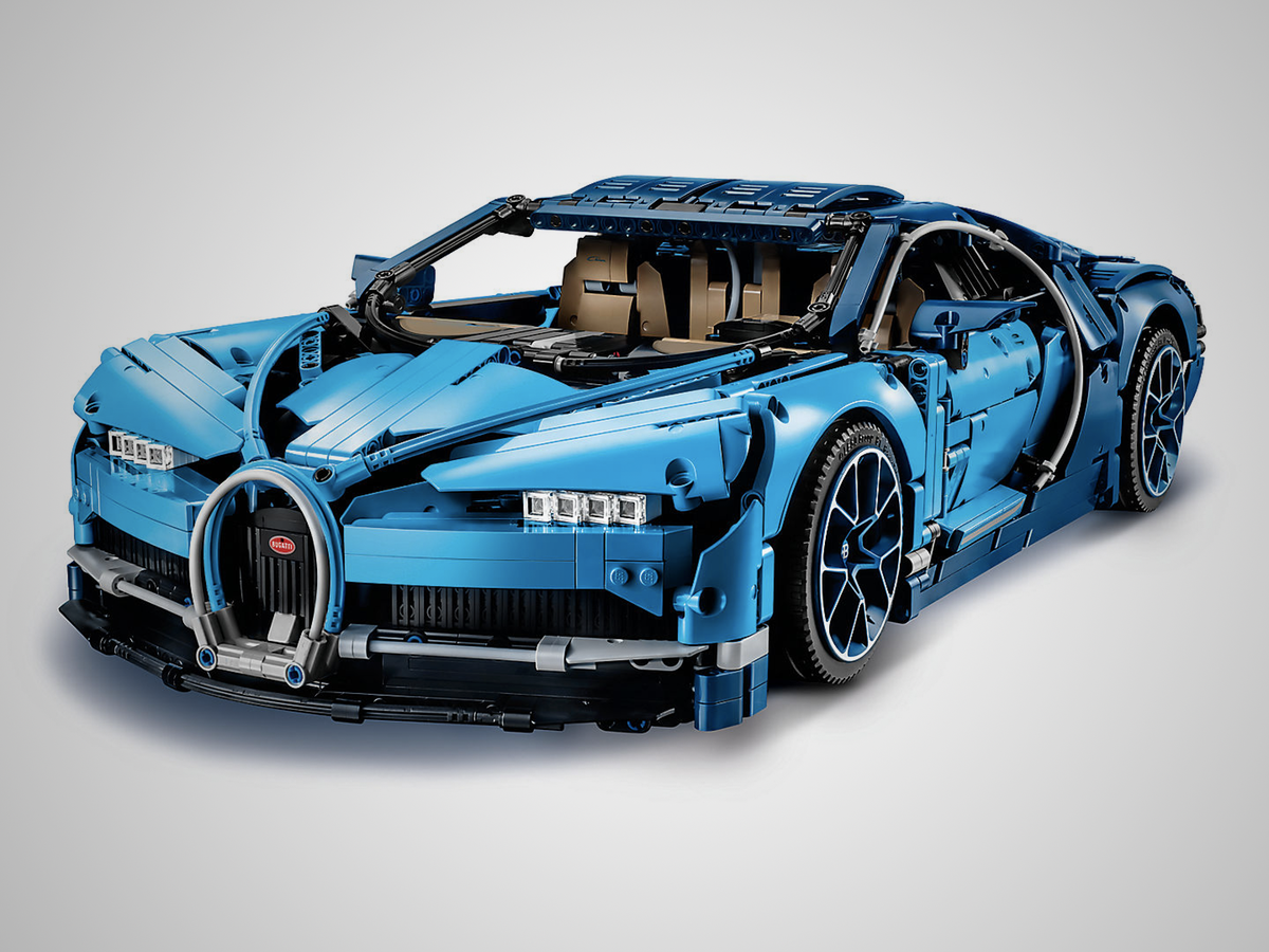 BUGATTI CHIRON (£330)