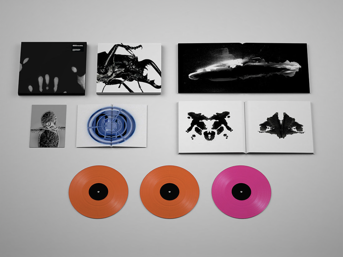 MASSIVE ATTACK: MEZZANINE SUPER DELUXE (£100)