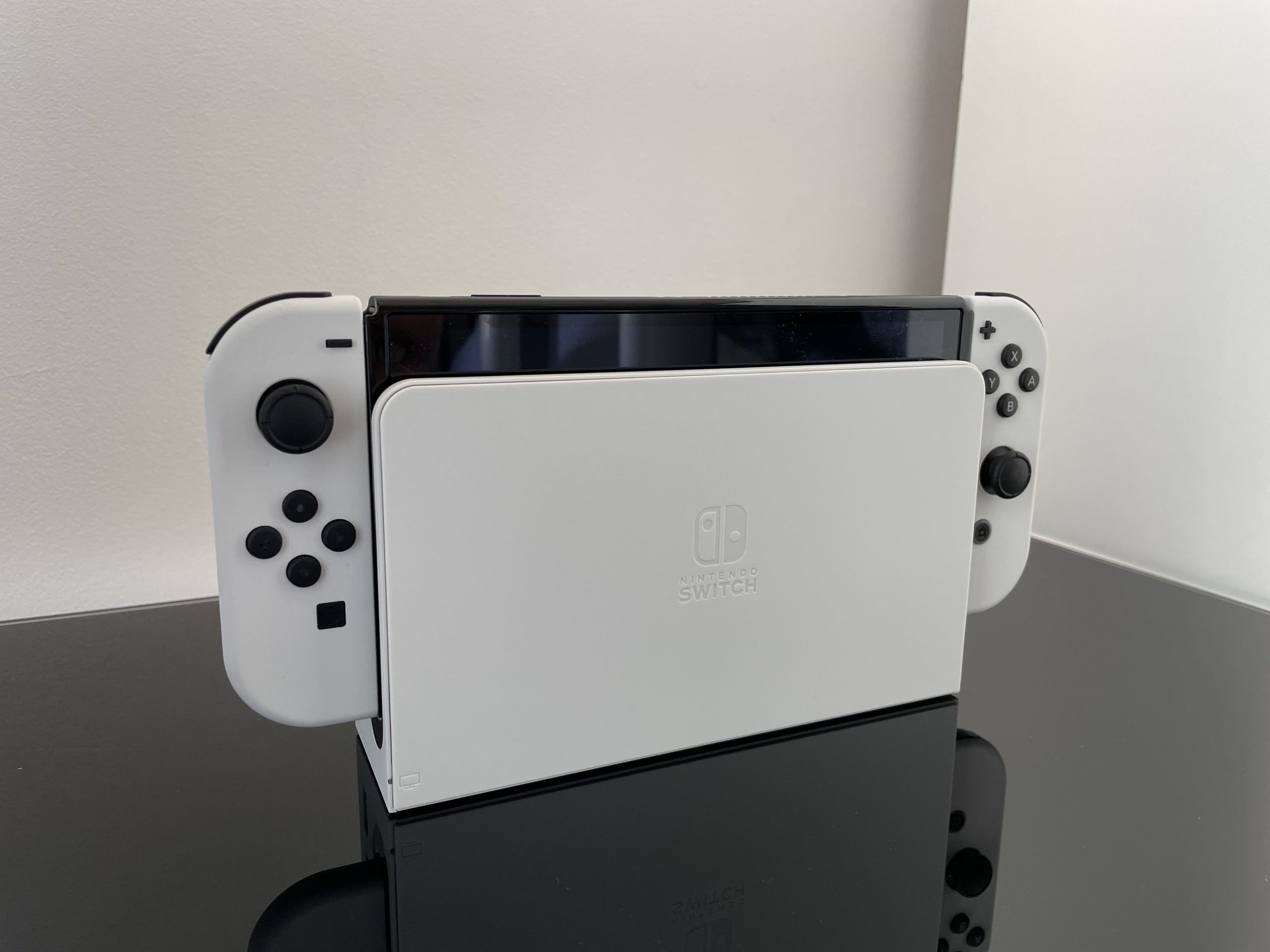 Nintendo Switch OLED White