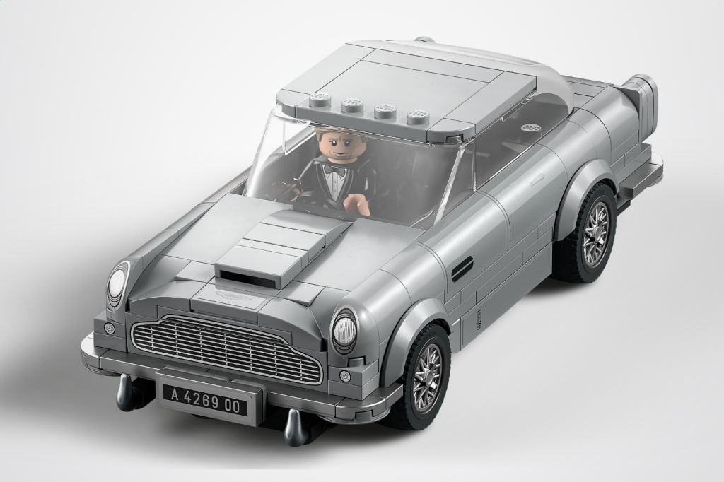 £20 Christmas gifts: Aston Marin DB5 007 Lego Set