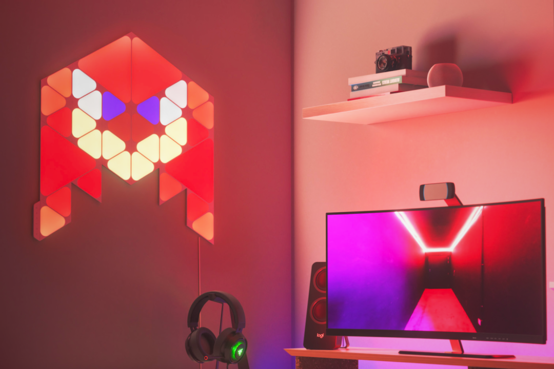 Christmas gift ideas for gamers: Nanoleaf Lines Sonic kit