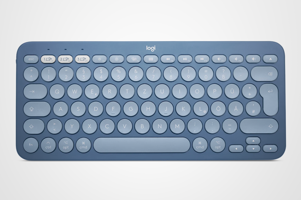 Tech for digital nomads: Logitech K380 keyboard for Mac