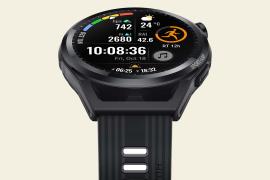 Huawei’s Watch GT Runner boasts improved heart rate tracking and GPS