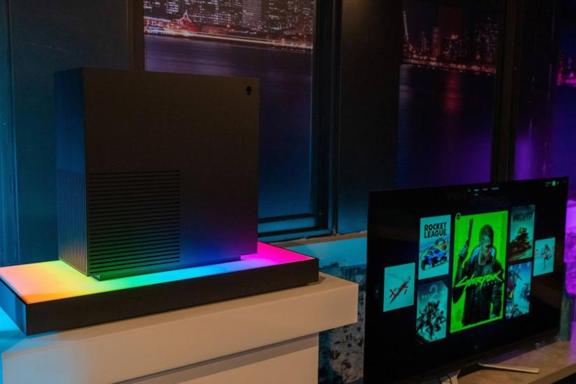 Alienware’s Concept Nyx is all about on-the-go gaming in the home