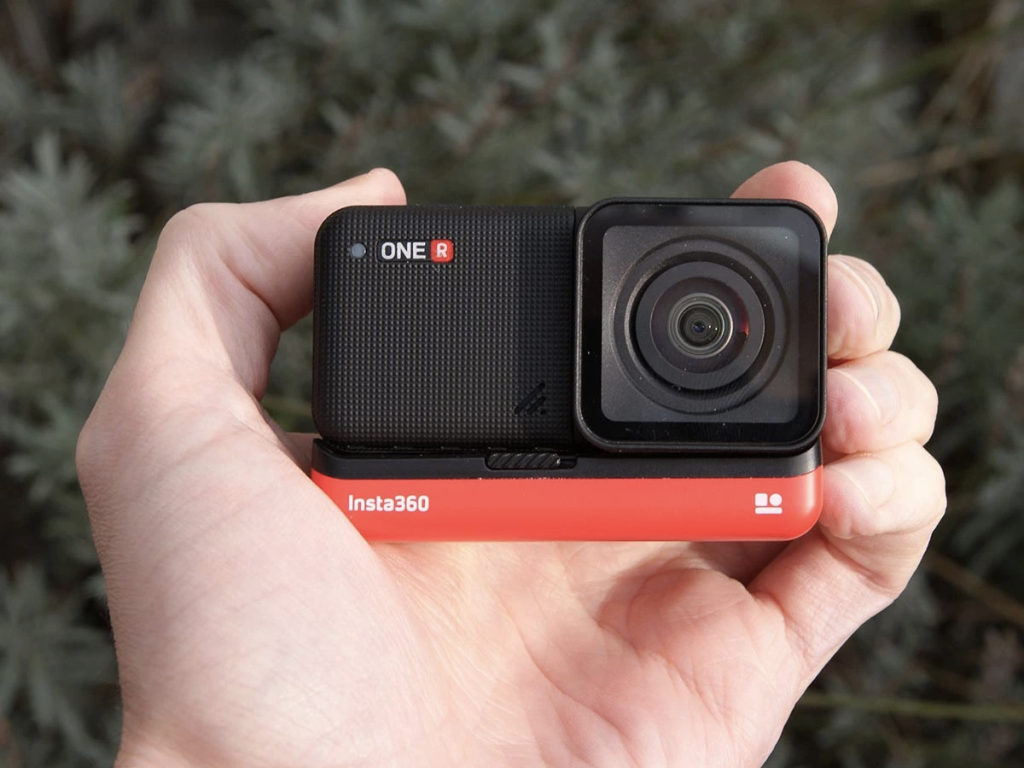 ✓ Best Action Cameras of 2024 