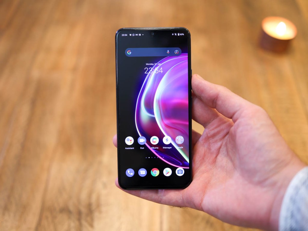 vivo V21 (5G) review: Lab tests - display, battery life, charging speed, speakers