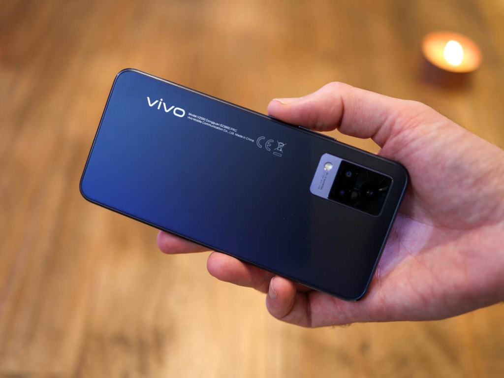Vivo V21 5G review: cheap and charming