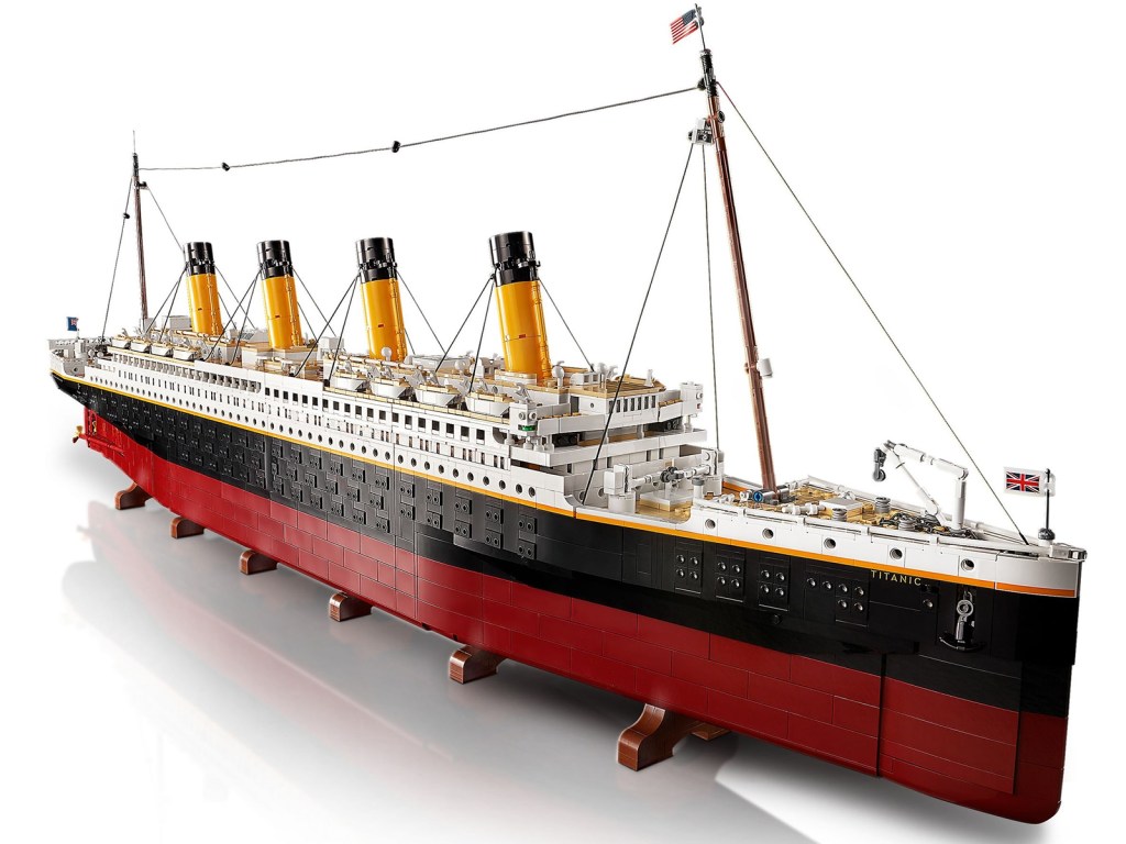 Lego Titanic