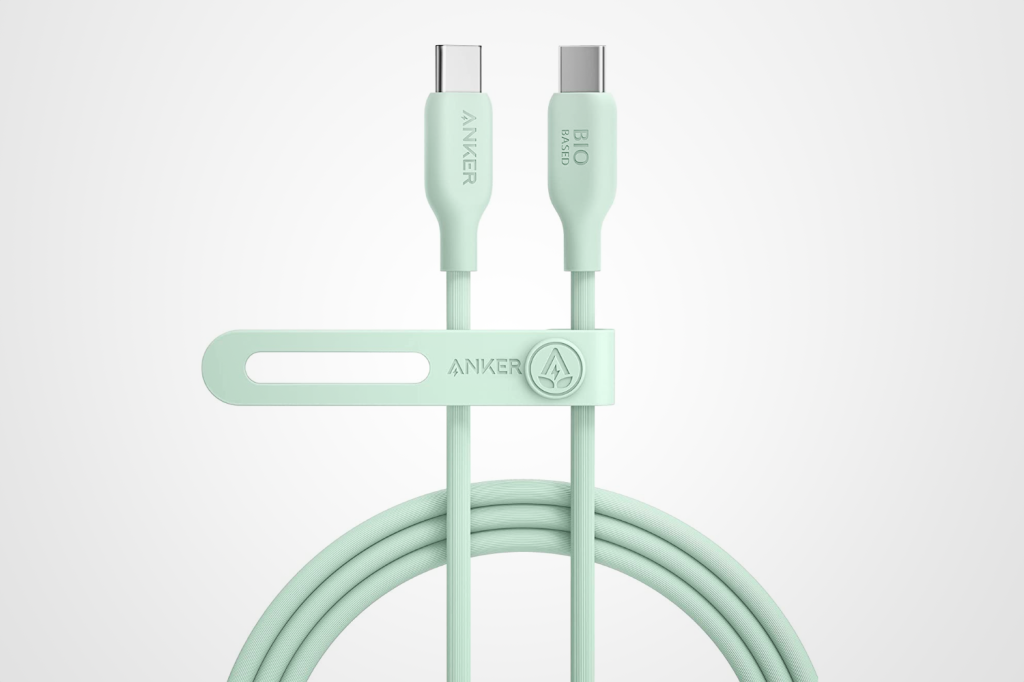 Eco Christmas gifts: Anker Bio-Based USB-C cable