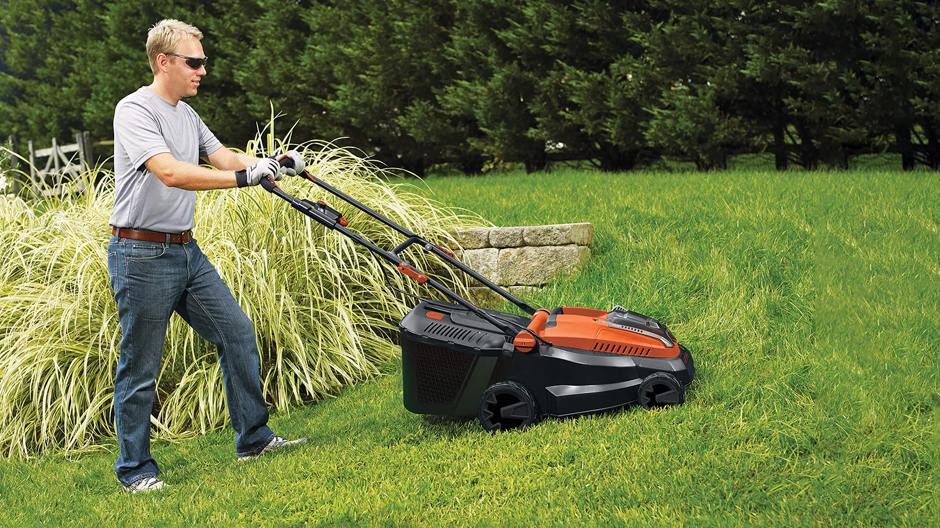 Nitro 40-Volt (2x20) Cordless Self-Propelled 3-In-1 Lawn Mower, Brushless  Motor, 20-In. Deck