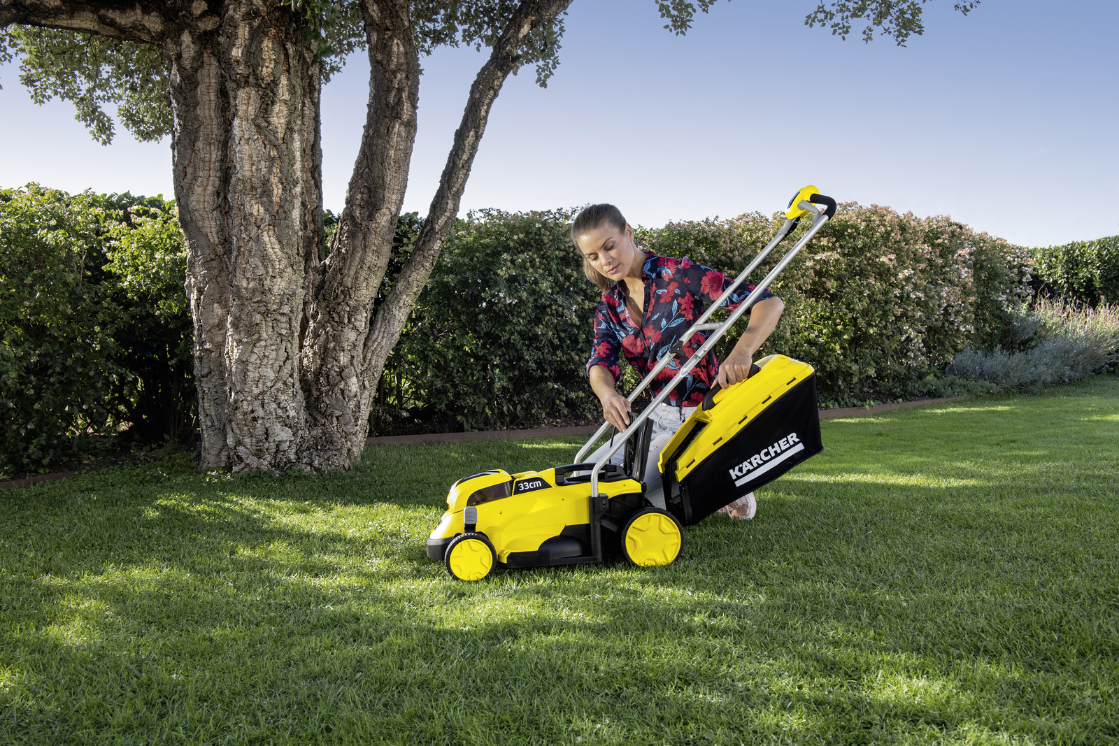 Best lawn mower 2025 battery mowers for small lawns Stuff