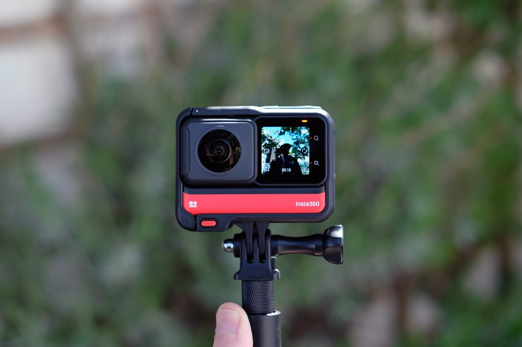harga insta 360 one r twin edition